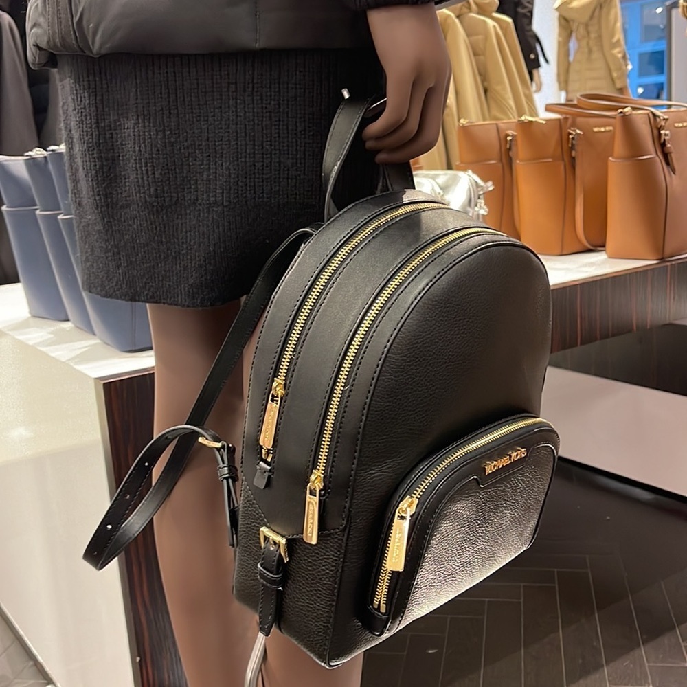 MICHAEL KORS Jaycee Medium zip pocket Pebbled Leather Backpack BLACK col… - Picture 14 of 16